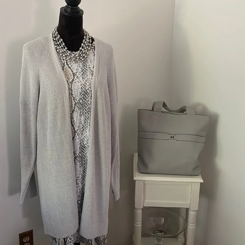 Express Python Print Dress - Picture 2 of 9